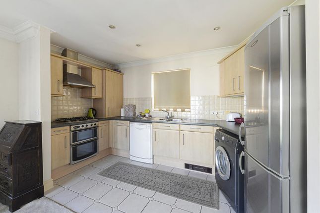 24, Fortune Way, Kings Hill photo 4