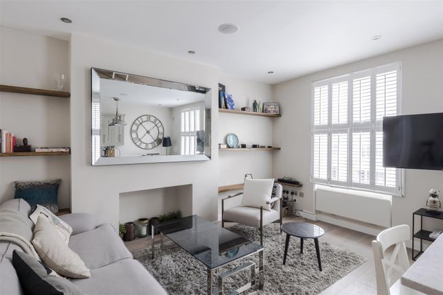 Flat to rent in Fitzroy Street, Fitzrovia