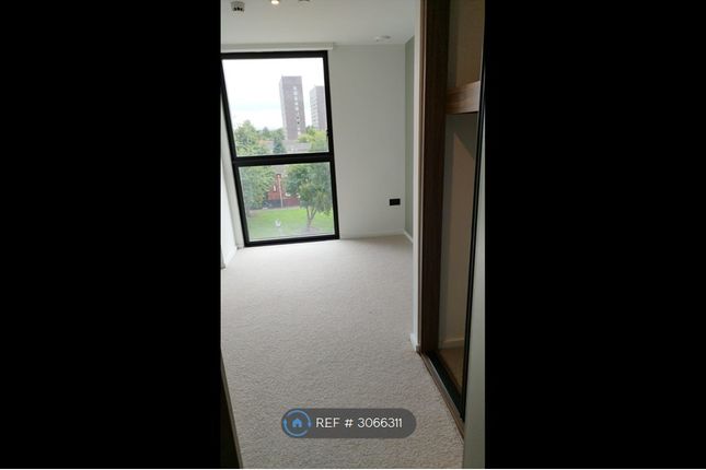 Flat, F Spinners Way, Manchester photo 4