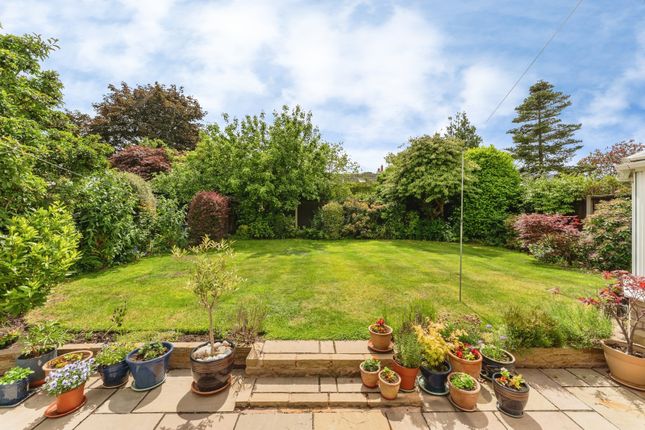 28, Moss Close, Neston photo 4