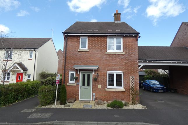 Detached house for sale in Primrose Place, Durrington, Salisbury