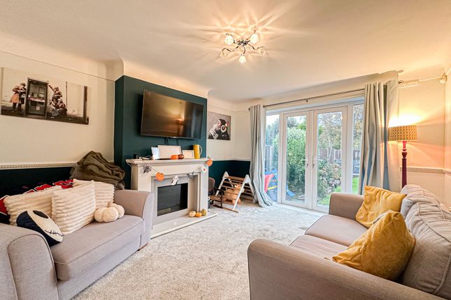 139 Ridgewood Drive, Wirral photo 2