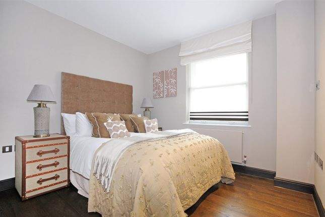 Penthouse 1008 Boydell Court,, St. Johns Wood Park, London photo 5