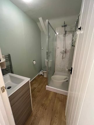 205, Cwmamman Road, Ammanford photo 4
