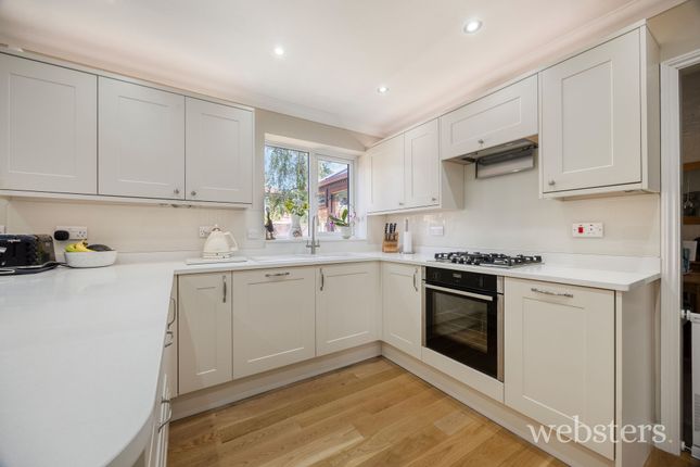 21 Longdale, Norwich photo 4