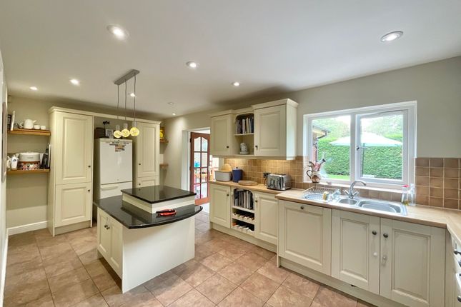 Steffancourt House Marsh Lane, Nantwich photo 3