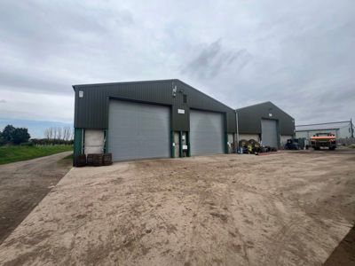 Light industrial to let in Meads Farm, Barrington Road, Foxton, Cambridgeshire