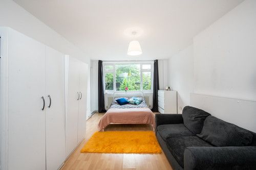Room D, 1 LOCKE HOUSE,PATMORE ESTATE,LONDON,SW8 4JX, LONDON photo 5