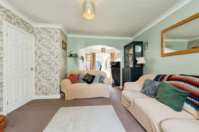 5, Horsley Avenue, Ryton photo 4