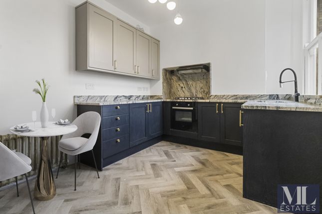 Thumbnail Flat for sale in St James Mansions, Hilltop Road, West Hampstead