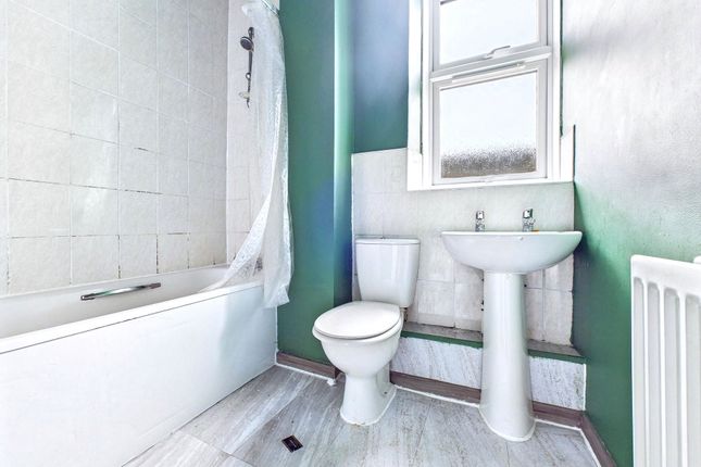 12, Percy Avenue, Stanley photo 4