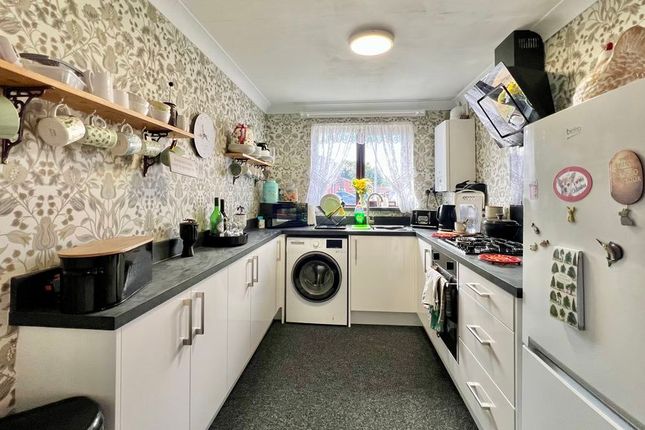 22, Farm Close, Scunthorpe photo 4