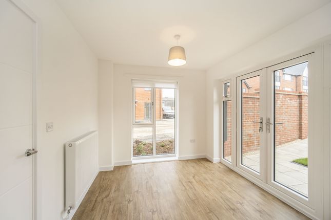 25, Wilks Road, Berkshire photo 2