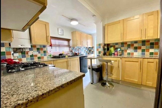Room 2, 80, Tonge Road, Kent photo 5