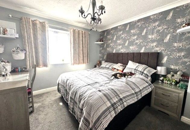 23, Moorfield Close, Exmouth photo 4
