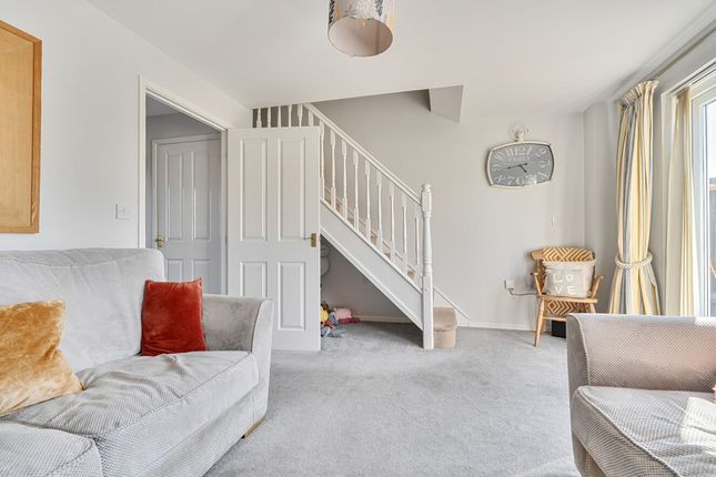 27 Tide Way, Chichester photo 3