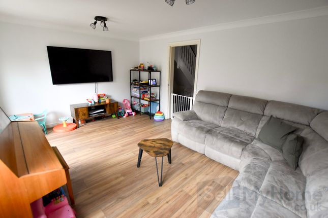 45 Richmond Gate, Hinckley photo 4