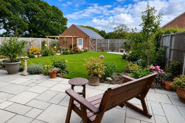 7, Daisy Meadows, The Causeway, STURMINSTER NEWTON photo 5