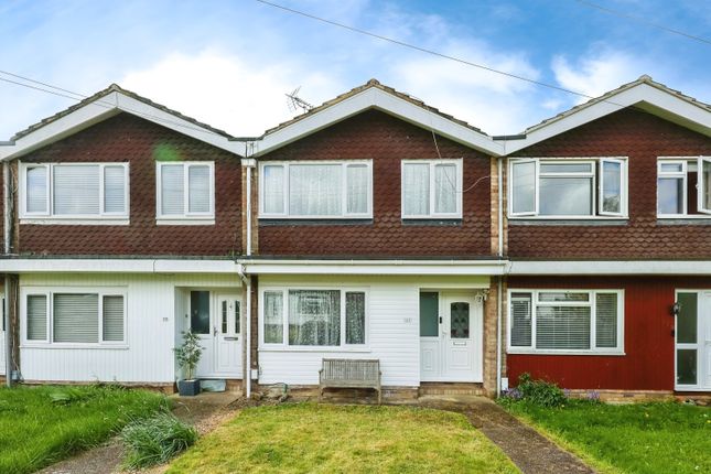 Thumbnail Terraced house for sale in Cherry Tree Avenue, Waterlooville, Hampshire
