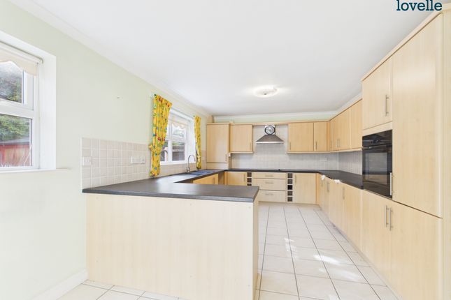 3, Elizabeth Gardens, Market Rasen photo 3