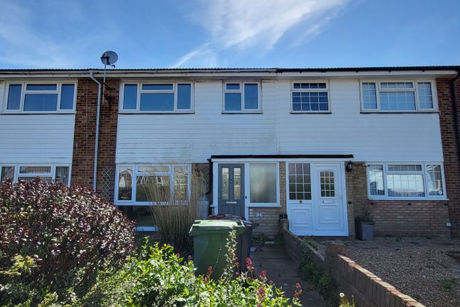 Terraced house to rent in Cornwallis Close, Eastbourne