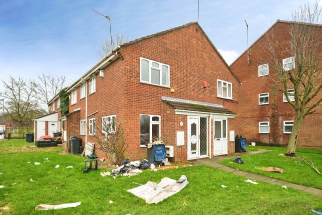 1-bed house on 2, Minster Drive, West Midlands, £70,000