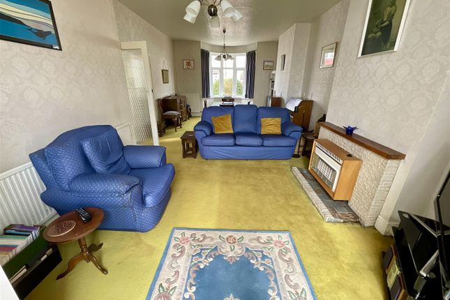 11, Belvedere Road, Llanelli photo 4