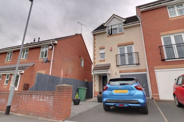 Thumbnail Town house for sale in Timberfield Road, Stafford, Staffordshire
