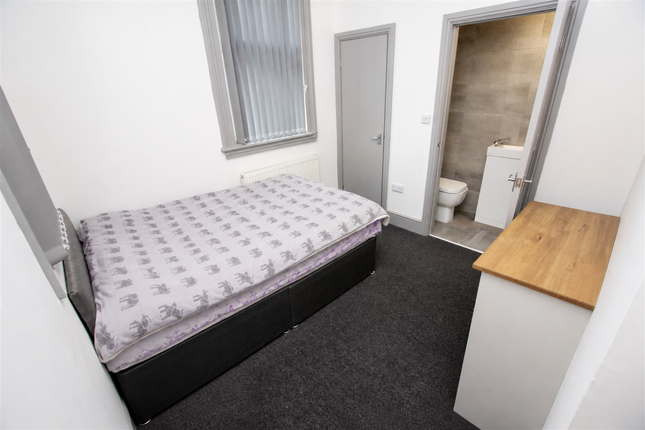 144, OAKFIELD ROAD, BIRMINGHAM photo 5