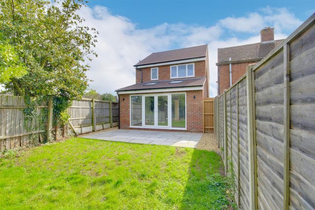 13a, Old Mill Avenue, Warboys photo 2