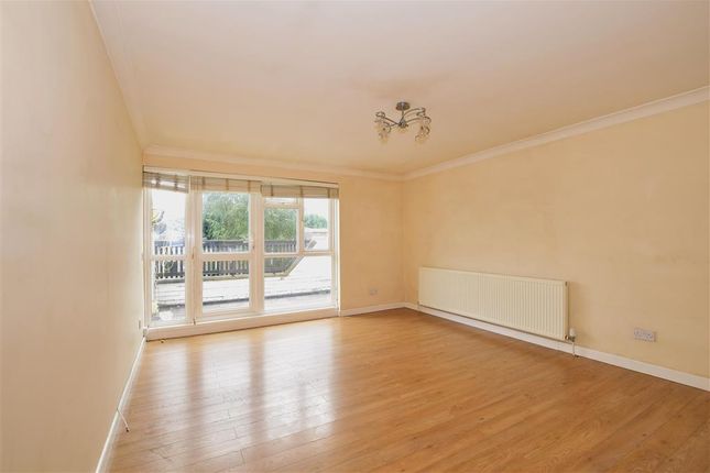 Find 1 Bedroom Flats For Sale In Beambridge Pitsea
