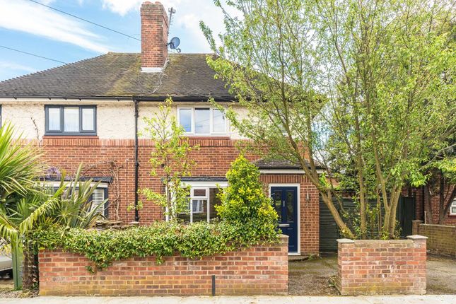 Thumbnail Property to rent in Marlow Crescent, Twickenham