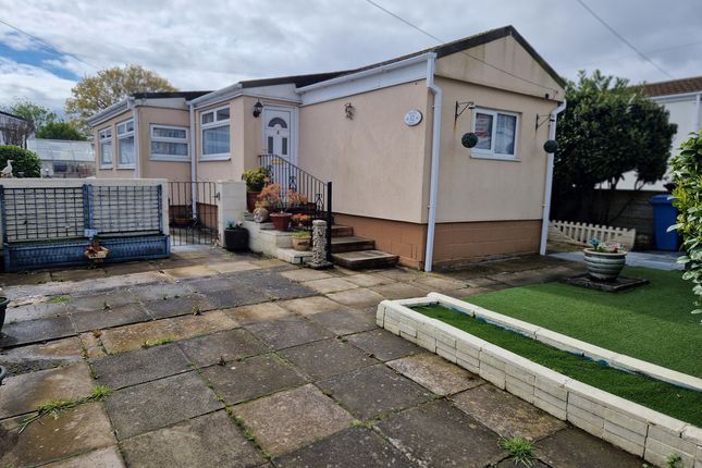 Thumbnail Mobile/park home for sale in Southfront, Liverpool