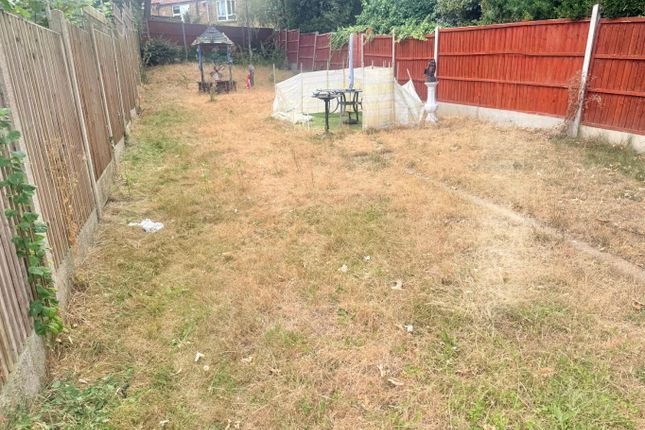 53 Woodlands Road, Gillingham, Kent photo 2