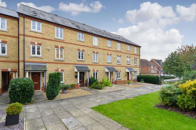 Thumbnail Town house to rent in Medina Square, Epsom