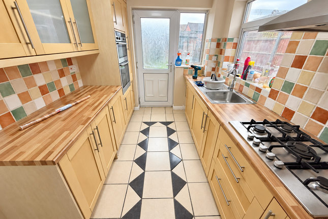 68, Trevino Drive, Leicester photo 5