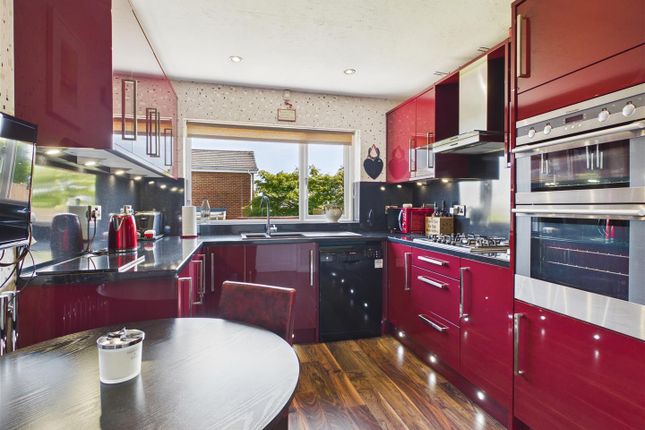 4, Morley Close, Dronfield Woodhouse photo 4