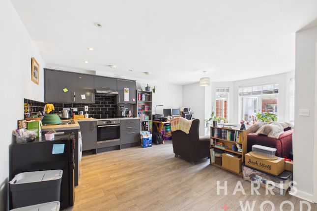 Flat 1, Victory House, Clacton-On-Sea photo 4