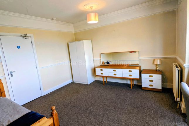 Room 3, Yarborough Road, Lincoln photo 3
