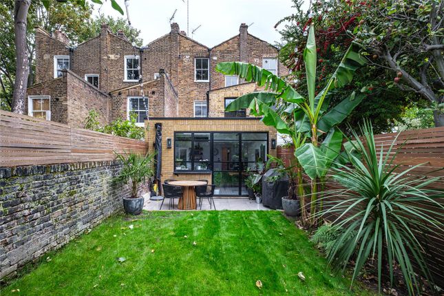 2-bed maisonette on 11b, Yeate Street, London, £1,078,000