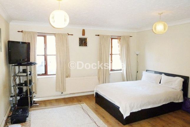 Flat 2, Archway Court, 3, Frindsbury Road, Rochester photo 2