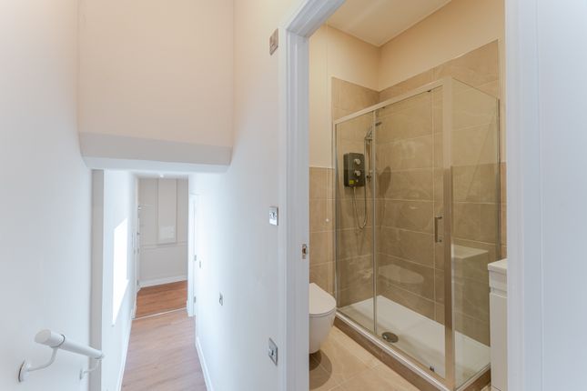 6, Ellenborough Park South , Weston-super-Mare photo 4