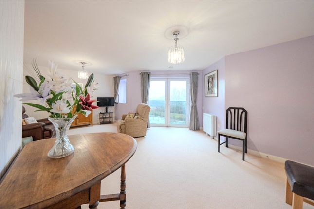 24, Thackrah Court, Leeds photo 2