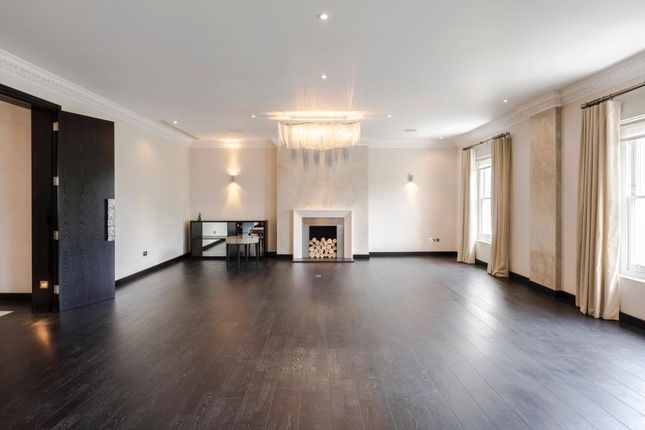 4 bed flat for sale in Hyde Park Gardens, London W2 - Zoopla