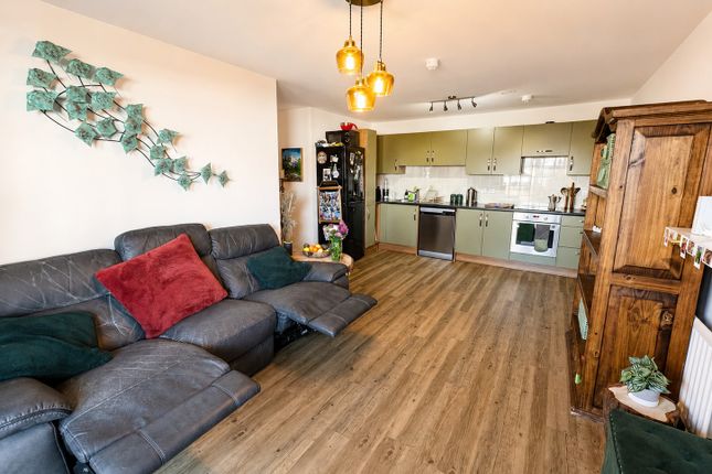 12, Duchess House, John Thornycroft Road, Southampton photo 4