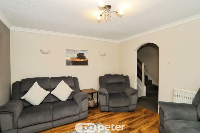 6, Cefn Milwr, Cwmbran photo 4