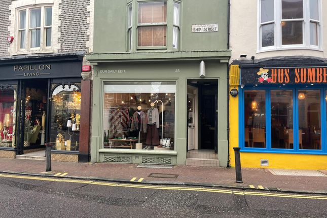 Retail premises to let in Ship Street, Brighton