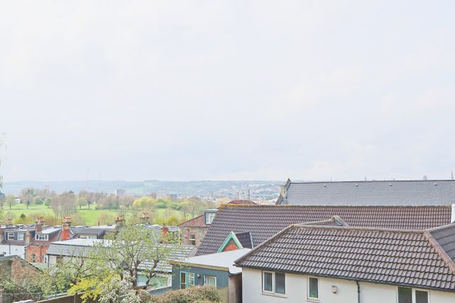 Flat to rent in Knowle Road, Bristol