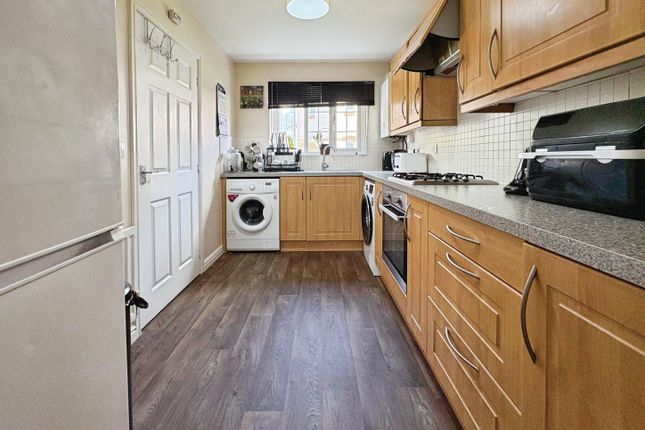 17, Percivale Road, Yeovil photo 3