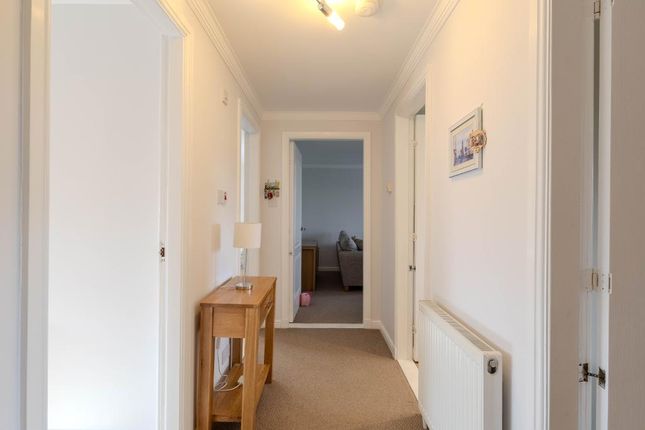 1/1 51, Castlefield Court, Millerston photo 2